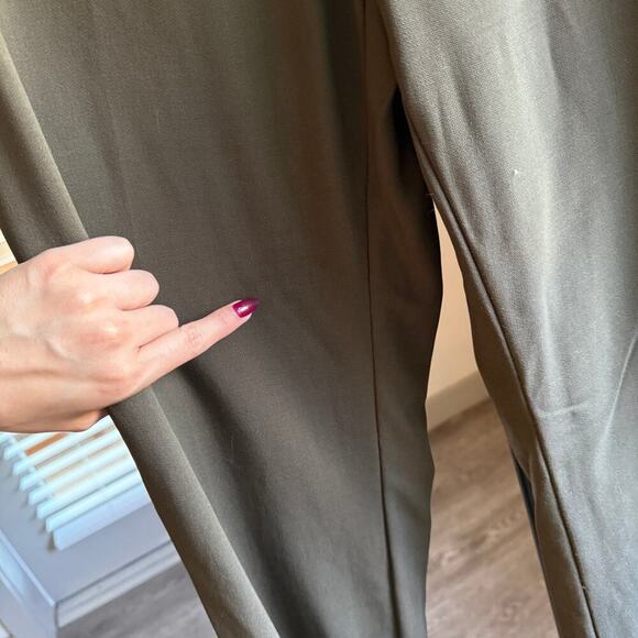 Dana Buchman Olive Green Wool Straight Leg Pants Size 12 Womens Career Trousers - Picture 6 of 8